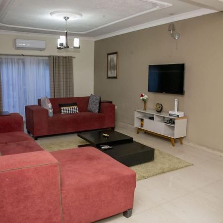 Royal Villa Suites Lusaka Exterior foto